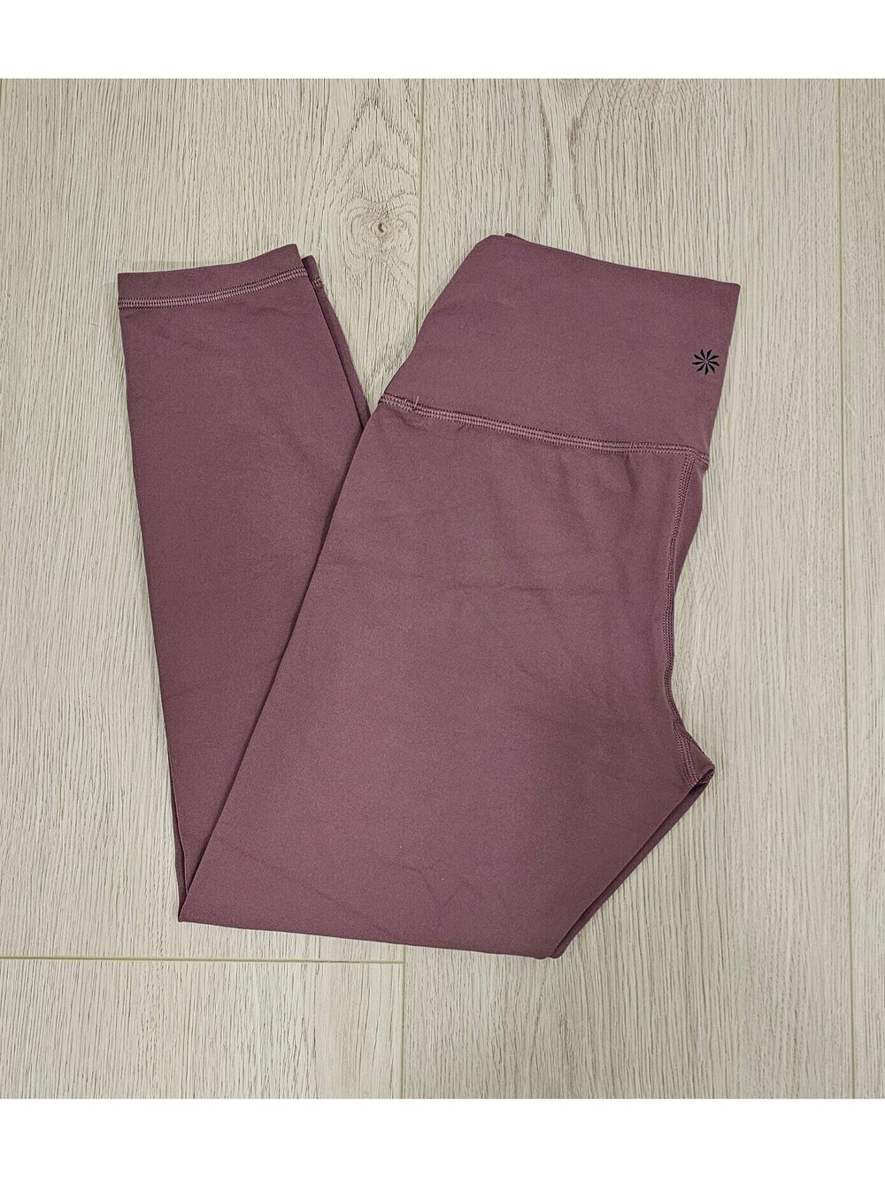 Athleta Transcend 7/8 Tight Leggings Women’s M Mauve Purple High Rise Yoga
